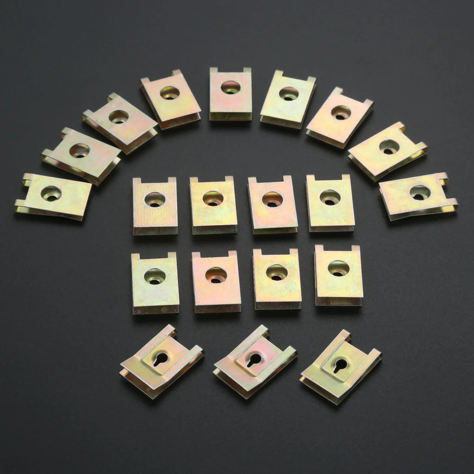 20Pc Car Fastener Clip Screw Base 3mm Hole U Type Nut Mounting Fastener Clips Automobile Engine Fender Bumper Guard Plate Clamp
20Pc Car Fastener Clip Screw Base 3mm Hole U Type Nut Mounting Fastener Clips Automobile Engine Fender Bumper Guard Plate Clamp