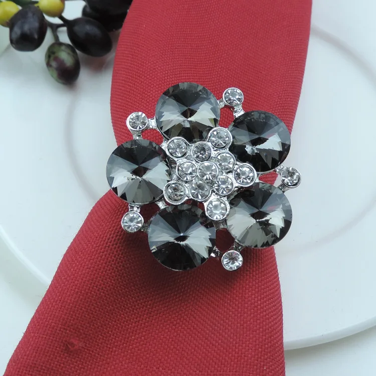 10PCS alloy diamond black crystal napkin ring mat towel circle home model room decoration
10PCS alloy diamond black crystal napkin ring mat towel circle home model room decoration