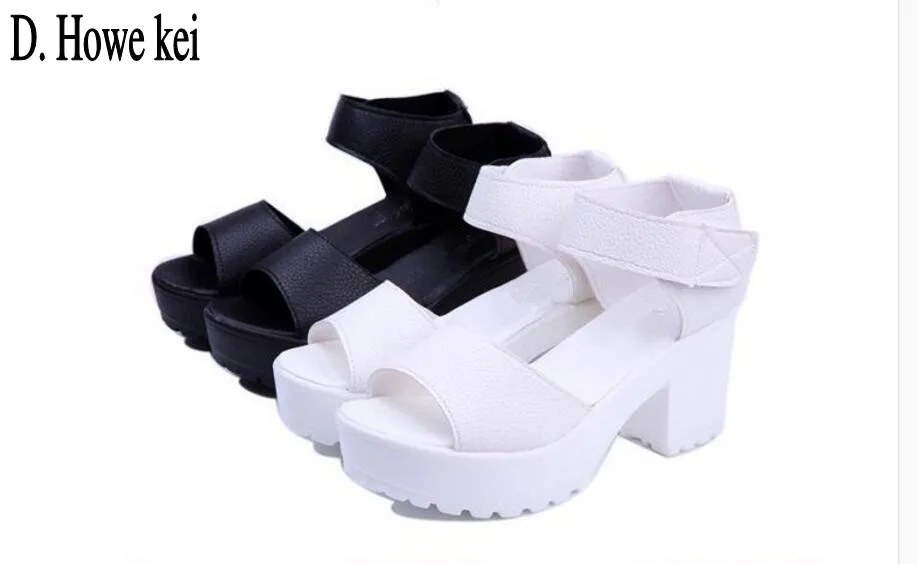 D. Howe kei 2016 Summer shoes white Black fashion platform soft PU sandals high-heeled shoes thick heel sandals big size 25 cm
D. Howe kei 2016 Summer shoes white Black fashion platform soft PU sandals high-heeled shoes thick heel sandals big size 25 cm