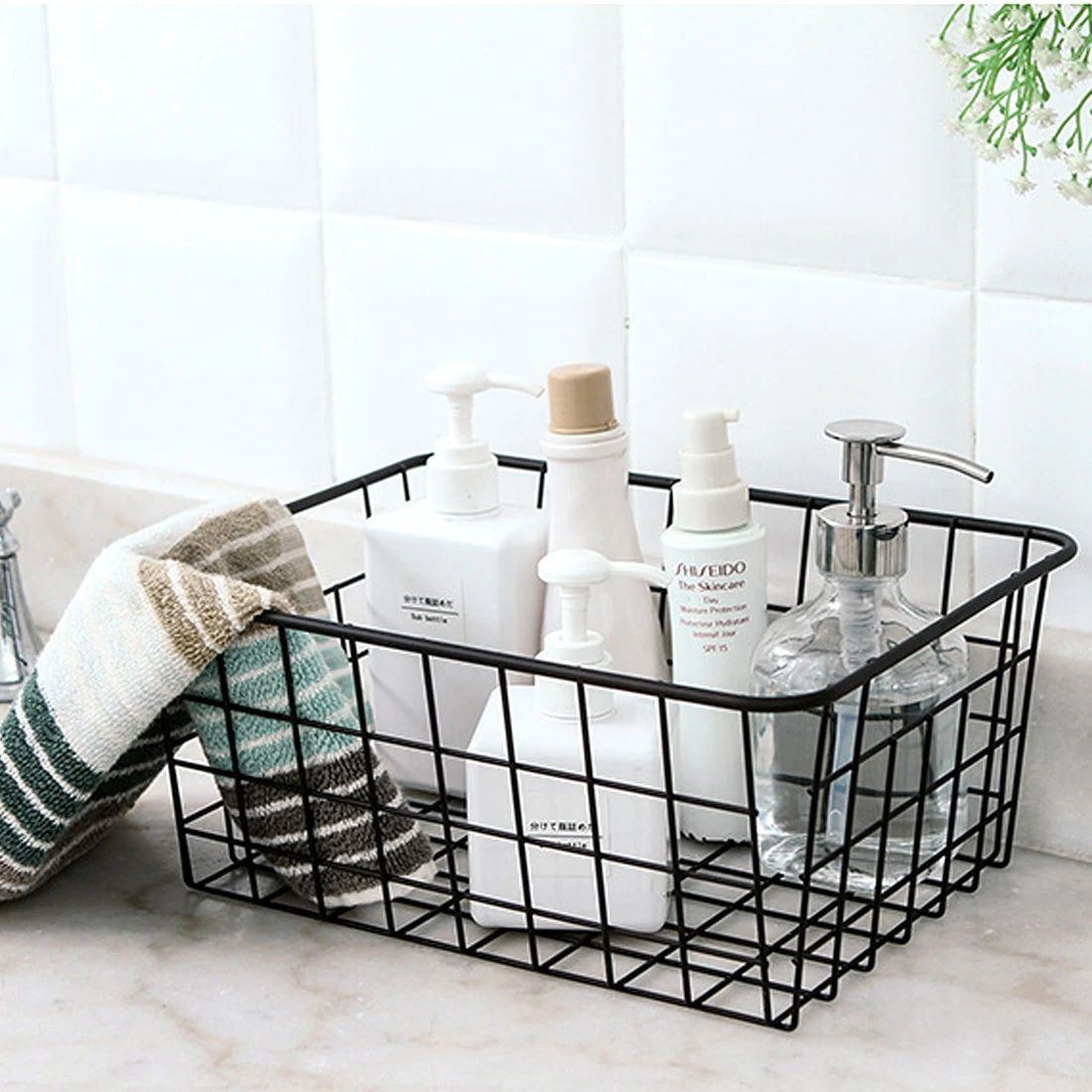 Household Iron Art Storage Basket Kitchen Bedroom Sundries Snacks Organizer Basket Black White
Household Iron Art Storage Basket Kitchen Bedroom Sundries Snacks Organizer Basket Black White