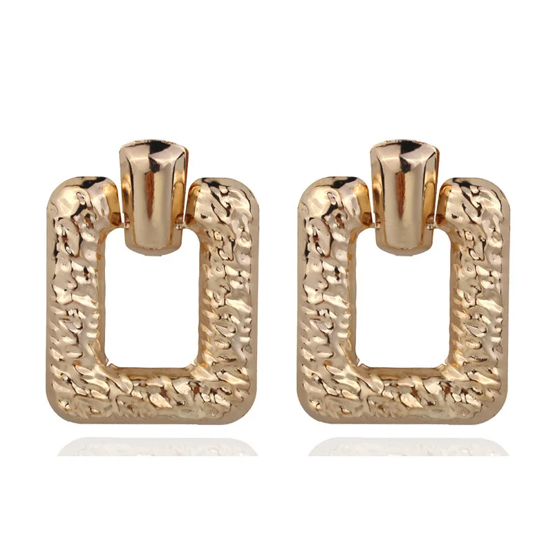 Punk Chunky Shiny Metal Earrings for Women Gold Silver Color Geometric Square Drop Earring Fashion Jewelry
Punk Chunky Shiny Metal Earrings for Women Gold Silver Color Geometric Square Drop Earring Fashion Jewelry
