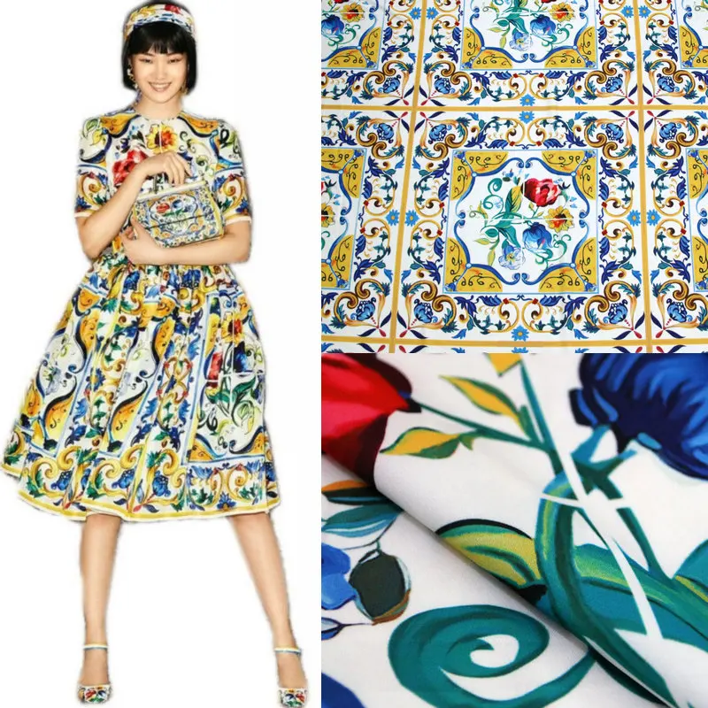 European and American D fashion show blue and white porcelain rose printed garment fabric DIY handmade dress dress fabric
European and American D fashion show blue and white porcelain rose printed garment fabric DIY handmade dress dress fabric