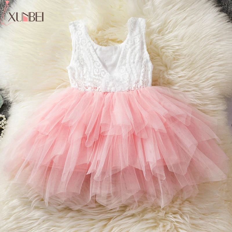 Lovely Ruffles Lace Pink Flower Girl Dresses 2019 Sleeveless Soft Tulle Ball Gown Pageant Dresses For Girls Communion Dresses
Lovely Ruffles Lace Pink Flower Girl Dresses 2019 Sleeveless Soft Tulle Ball Gown Pageant Dresses For Girls Communion Dresses