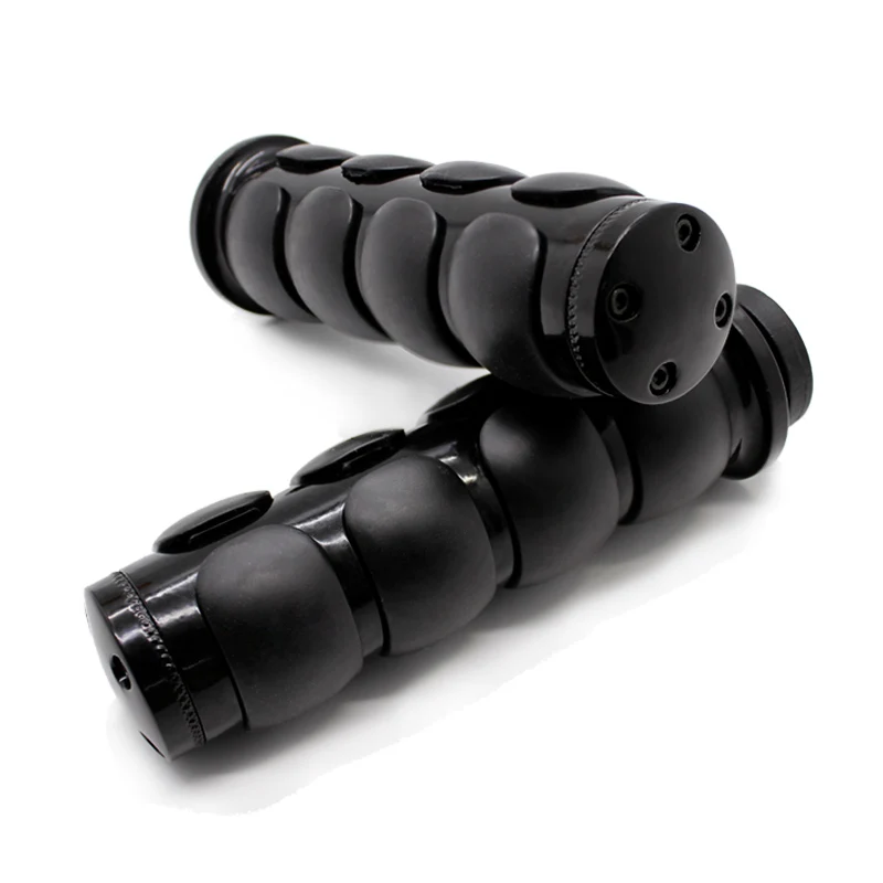 ROAOPP Motorcycle Hand Grips 25MM Handlebar One Pair For Harley Street Glide Kawasaki Vulcan 800 900 1500 1600 2000 Classic VN