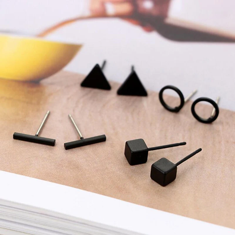 Jisensp 4 pairsset Small Round Triangle Bar Stud Earring for Women Geometric Square Earrings Black Jewelry Earings Wholesale
Jisensp 4 pairsset Small Round Triangle Bar Stud Earring for Women Geometric Square Earrings Black Jewelry Earings Wholesale