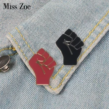 Punho levantado da solidariedade esmalte pino vermelho preto broche saco chapéu roupas lapela pino emblema comunismo jóias presente para amigos(China)