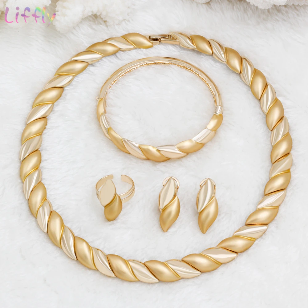 Liffly New Fashion Wedding Gold Jewelry Sets Dubai Necklace Bracelet Ring Charm Women Engagement Party Jewelry Accessories
Liffly New Fashion Wedding Gold Jewelry Sets Dubai Necklace Bracelet Ring Charm Women Engagement Party Jewelry Accessories