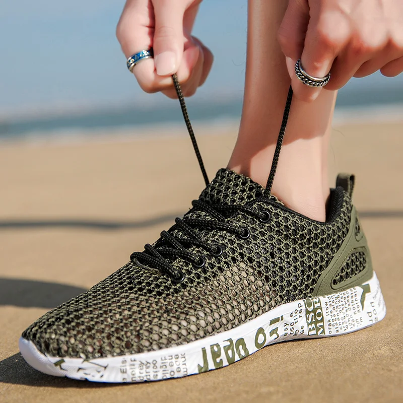 Men Outdoor Beach Water Aqua Shoes 2019 New Summer Upstream Creek Snorkeling Boots Neoprene Non-Slip Lightweight Sneaker Shoes
Men Outdoor Beach Water Aqua Shoes 2019 New Summer Upstream Creek Snorkeling Boots Neoprene Non-Slip Lightweight Sneaker Shoes