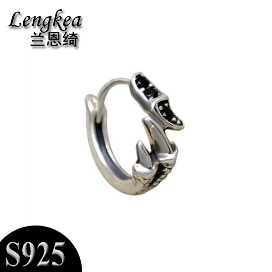 Earrings for men,women's earrings,unique jewelry,925sterling silver earrings,Dragon claw,men jewelry,free shipping,charm trinket
Earrings for men,women's earrings,unique jewelry,925sterling silver earrings,Dragon claw,men jewelry,free shipping,charm trinket