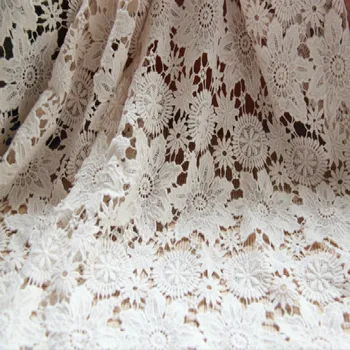 100% Cotton Embroidery Flower Window Screening Water-souble DIY Lace Fabric Width 130cm 1yard
100% Cotton Embroidery Flower Window Screening Water-souble DIY Lace Fabric Width 130cm 1yard