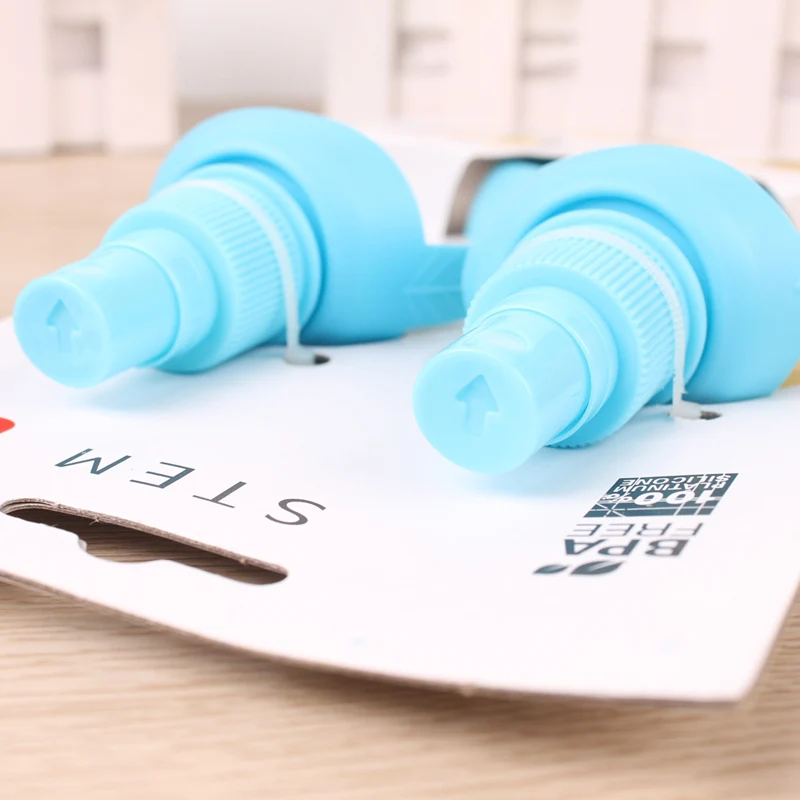 Portable Hand Sprayer Tools Lemon sprayer Kitchen Home Gadgets Lemon Sprayer Fruit Juice Citrus Spray Cooking Tools Accesorios
Portable Hand Sprayer Tools Lemon sprayer Kitchen Home Gadgets Lemon Sprayer Fruit Juice Citrus Spray Cooking Tools Accesorios