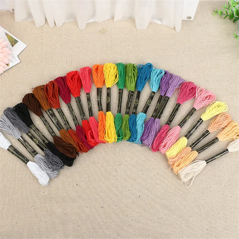 1Set 100pcs The Unique Style Cross Stitch Cotton Embroidery Thread Floss Sewing Skeins Craft 100 Different Colors 2017 new style
1Set 100pcs The Unique Style Cross Stitch Cotton Embroidery Thread Floss Sewing Skeins Craft 100 Different Colors 2017 new style