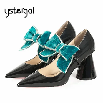Ystergal Cute Bowknot Women Pumps Patent Leather Wedding Dress Shoes Pointed Toe 8CM High Heels Stiletto Mary Jane Shoes Woman
Ystergal Cute Bowknot Women Pumps Patent Leather Wedding Dress Shoes Pointed Toe 8CM High Heels Stiletto Mary Jane Shoes Woman