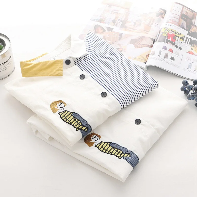 People Embroidery Blouse Women Autumn Long Sleeve White Shirt Patchwork Camisas Femininas Tops For Girls Cotton Shirt Hit Color
People Embroidery Blouse Women Autumn Long Sleeve White Shirt Patchwork Camisas Femininas Tops For Girls Cotton Shirt Hit Color