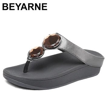 BEYARNESummer Slippers Sports Women Beach Outdoor Sandals Women River Plate Flip Flops Wind Sponge Cake Wearing Thick Clogs E686
BEYARNESummer Slippers Sports Women Beach Outdoor Sandals Women River Plate Flip Flops Wind Sponge Cake Wearing Thick Clogs E686