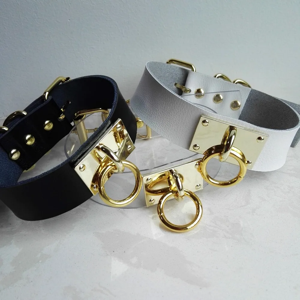 Sexy Fashion Harajuku Handmade Leather Choker Necklace belt Rock Punk Goth Collar O-Round Stud Gold-color color Necklace torque
Sexy Fashion Harajuku Handmade Leather Choker Necklace belt Rock Punk Goth Collar O-Round Stud Gold-color color Necklace torque