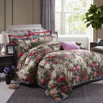 Luxury 4pcs jacquard cotton bedding blue, pink, golden Satin Bedding Set Bed sheet, large down quilt set single set
Luxury 4pcs jacquard cotton bedding blue, pink, golden Satin Bedding Set Bed sheet, large down quilt set single set