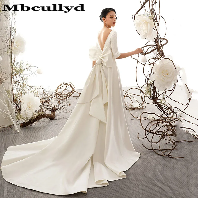 Mbcullyd Glamorous Backless A-Line Wedding Dresses 2019 Half Sleeves Formal Bridal Dress For Women Fashionable Vestido de Noiva
Mbcullyd Glamorous Backless A-Line Wedding Dresses 2019 Half Sleeves Formal Bridal Dress For Women Fashionable Vestido de Noiva