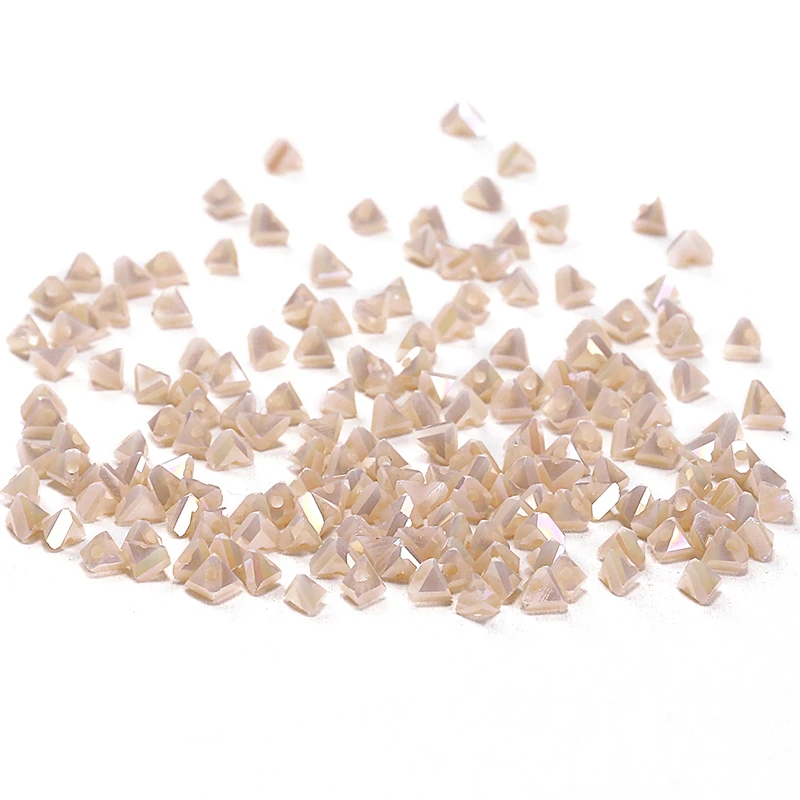 Champagne AB Color 60pcs 3mm Triangle Crystal Beads Austria Crystal Triangle Loose Beads DIY Jewelry Making C-4
Champagne AB Color 60pcs 3mm Triangle Crystal Beads Austria Crystal Triangle Loose Beads DIY Jewelry Making C-4