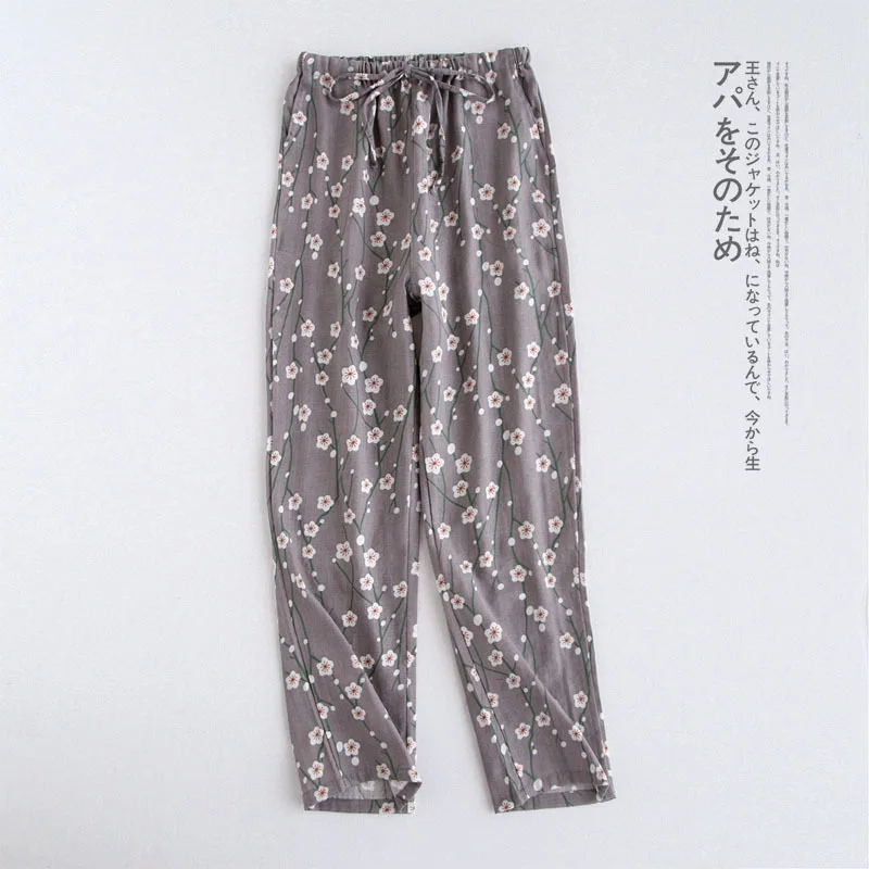 Spring and Autumn New Ladies Trousers Japanese Cotton Knitted Pajama Pants Double Gauze Loose Trousers Large Size Home Pants
Spring and Autumn New Ladies Trousers Japanese Cotton Knitted Pajama Pants Double Gauze Loose Trousers Large Size Home Pants