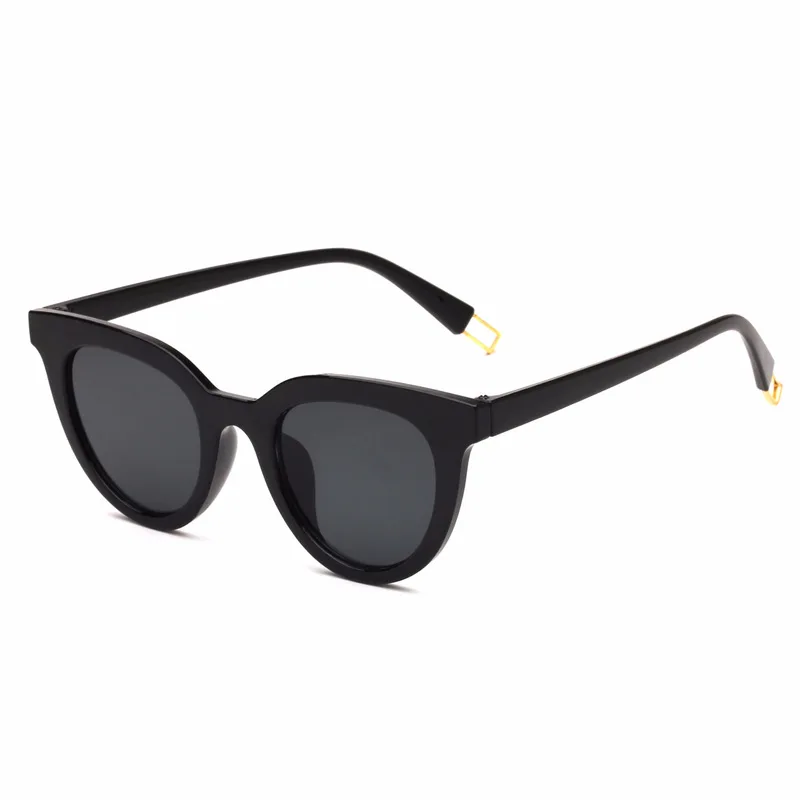Elegant Ladies sunglasses for women glasses brand designer women sunglasses UV400 male Sunglasses mirror female Driving glasses
Elegant Ladies sunglasses for women glasses brand designer women sunglasses UV400 male Sunglasses mirror female Driving glasses