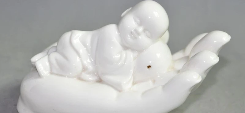 6" chinese Jingdezhen White Porcelain small Young monk sleep The bergamot statue
6" chinese Jingdezhen White Porcelain small Young monk sleep The bergamot statue