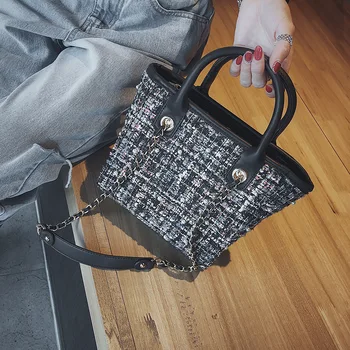 SGARR Women Handbags Fashion Chain Crossbody Bags For Women Shoulder Bag Casual Ladiea Messenger Bags Designer Small Tote Bags
SGARR Women Handbags Fashion Chain Crossbody Bags For Women Shoulder Bag Casual Ladiea Messenger Bags Designer Small Tote Bags