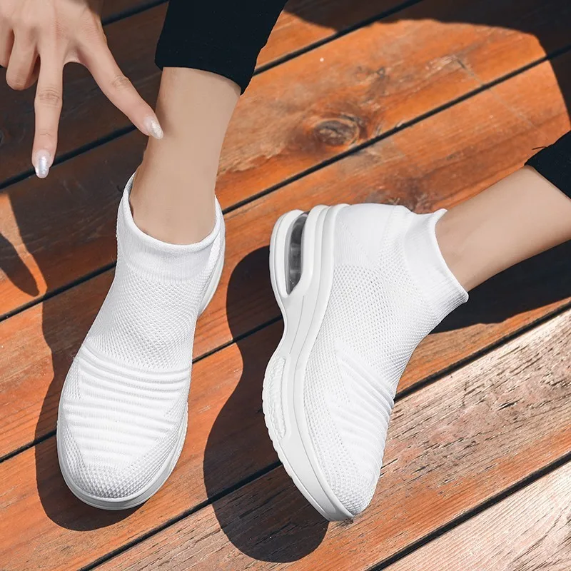 Qzhsmy Trainers Women Casual Shoes Rubber Slip-on Hot Style Sneakers Women's Leisure Shoes Fashion Comfortable Vulcanized shoes
Qzhsmy Trainers Women Casual Shoes Rubber Slip-on Hot Style Sneakers Women's Leisure Shoes Fashion Comfortable Vulcanized shoes