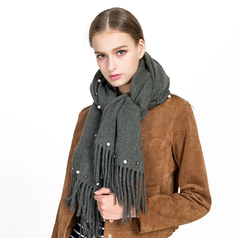 New fashion female solid color cashmere pashmina scarves with tassel pearl women winter thick warm acrylic scarf brand shawl
New fashion female solid color cashmere pashmina scarves with tassel pearl women winter thick warm acrylic scarf brand shawl