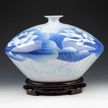 

Ancient Style Blue and White Porcelain Traditional Chinese Elegant Tabletop Vase with Hand Painted Lotus Painting ZDV-M004H