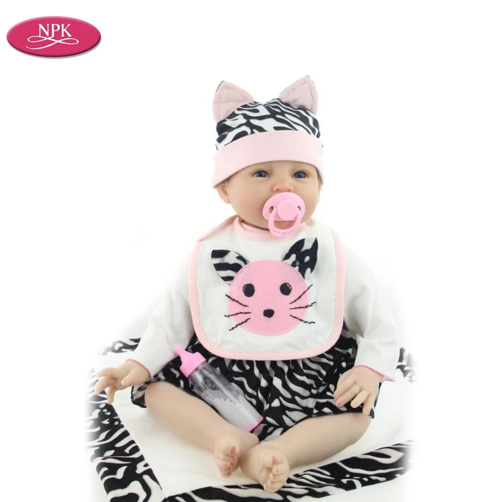 NPK Silicone Reborn Baby Doll 55CM Vinyl Toys for Girl Lifelike Princess Toddler Fashion Doll Realista Bebes Bonecas Menina Gift
NPK Silicone Reborn Baby Doll 55CM Vinyl Toys for Girl Lifelike Princess Toddler Fashion Doll Realista Bebes Bonecas Menina Gift