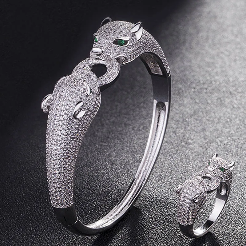Zlxgirl Classic two Leopard Head bangle with ring Jewelry cubic Zircon Animal Bracelet Women's Anniversary Jewellery
Zlxgirl Classic two Leopard Head bangle with ring Jewelry cubic Zircon Animal Bracelet Women's Anniversary Jewellery