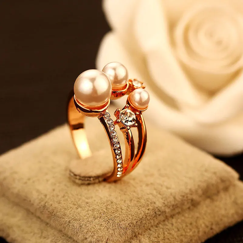 Fashion Rose Gold Plated Pearl Ring Classic Round Jewelry Simulated Pearl Crown Rings For Women Ball Shaped Rhinestones Ring
Fashion Rose Gold Plated Pearl Ring Classic Round Jewelry Simulated Pearl Crown Rings For Women Ball Shaped Rhinestones Ring