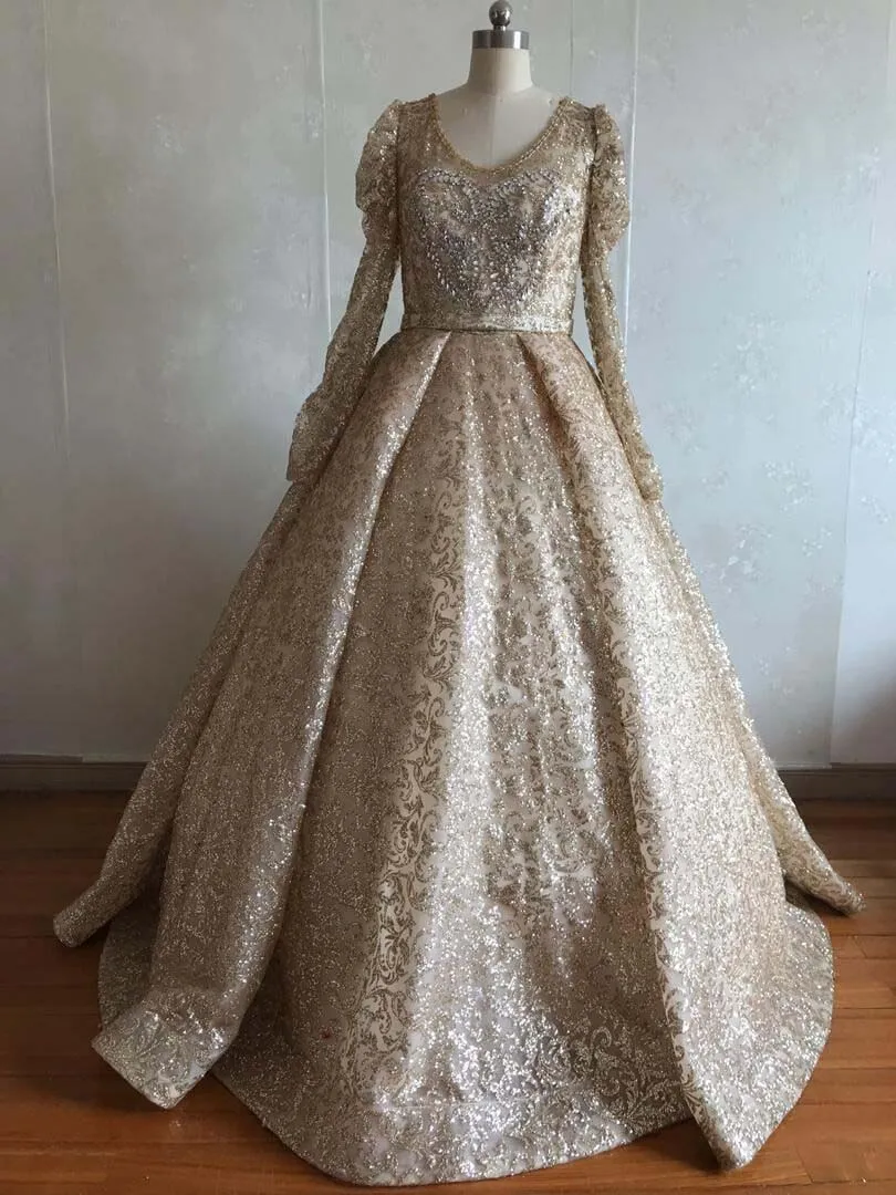 New Arrival V Neck Beaded Crystals Long Sleeve Puffy Ball Gown Bling Bling Prom Dresses
New Arrival V Neck Beaded Crystals Long Sleeve Puffy Ball Gown Bling Bling Prom Dresses