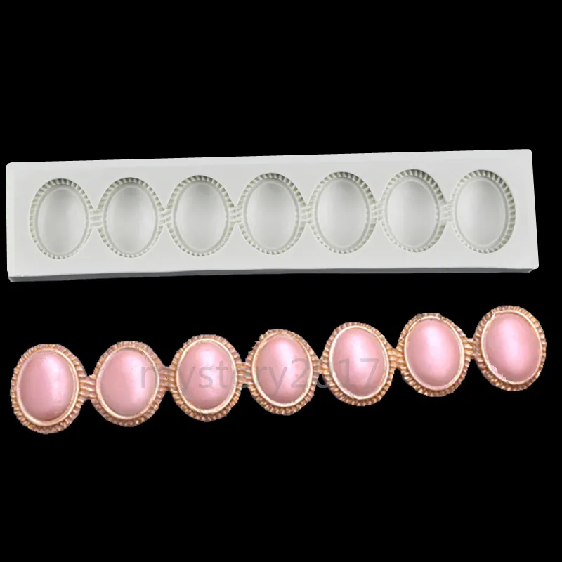 Brooch Border Gem Fondant Cake Mold Sugarcraft Silicone Cake Mould Cupcake Decorating Tools Cookie Cutter Kitchen Accessories
Brooch Border Gem Fondant Cake Mold Sugarcraft Silicone Cake Mould Cupcake Decorating Tools Cookie Cutter Kitchen Accessories