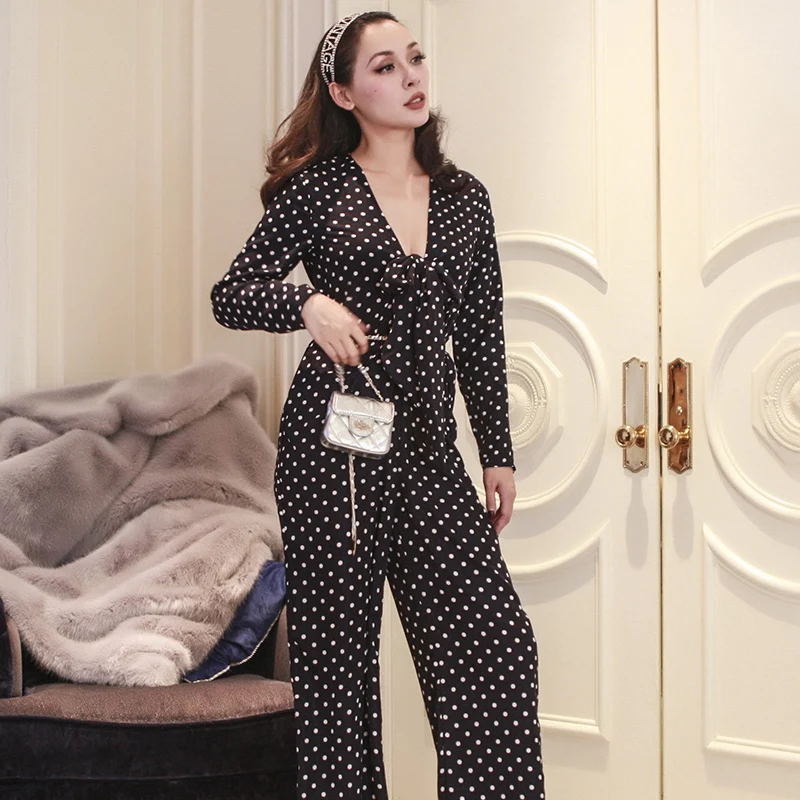 2019 Sping Sexy Low Cut Jumpsuits Women Pokla Dots Now Decor Slim High RIse Adjustable Waist Long Jumpsuit
2019 Sping Sexy Low Cut Jumpsuits Women Pokla Dots Now Decor Slim High RIse Adjustable Waist Long Jumpsuit