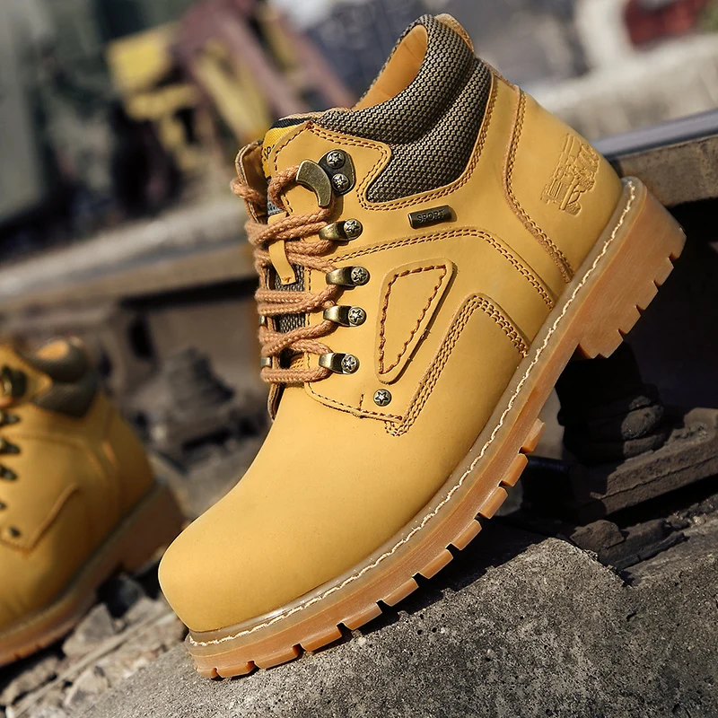 New fashion casual men's high-top leather Martin boots non-slip wear-resistant tooling boots men's boots youth outdoor boots
New fashion casual men's high-top leather Martin boots non-slip wear-resistant tooling boots men's boots youth outdoor boots