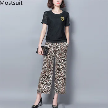 Summer Black Two Piece Sets Women Plus Size Short Sleeve Lace Tops And Leopard Print Wide Leg Pants Suits Casual Office M-5xl
Summer Black Two Piece Sets Women Plus Size Short Sleeve Lace Tops And Leopard Print Wide Leg Pants Suits Casual Office M-5xl