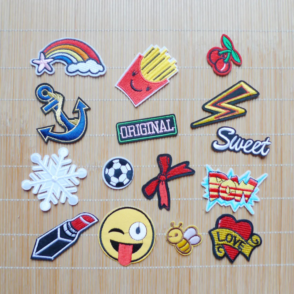 1Pcs Cartoon Smile Bee Anchor Football Iron On Patches Badges Embroidery Applique Sewing for clothing Jeans Garment Accessories
1Pcs Cartoon Smile Bee Anchor Football Iron On Patches Badges Embroidery Applique Sewing for clothing Jeans Garment Accessories