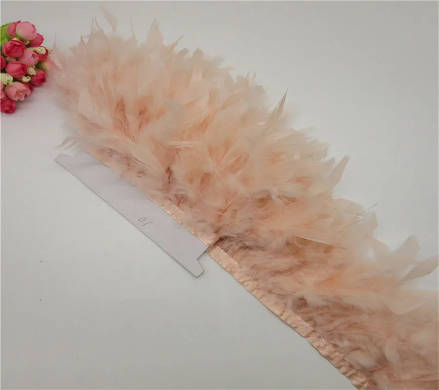 2 Meter coral fluffy Turkey feathers ribbon fringe 6-8inch turkey feather trimming dancer carnival costumes Diy Clothing
2 Meter coral fluffy Turkey feathers ribbon fringe 6-8inch turkey feather trimming dancer carnival costumes Diy Clothing