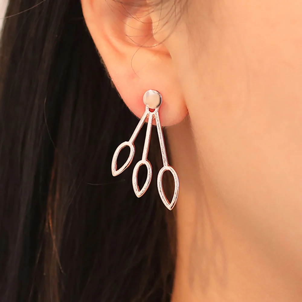 Stylish Simple Hollow Earrings Leaflike Drop Shape Front and rear buckle Personality Design Women
Stylish Simple Hollow Earrings Leaflike Drop Shape Front and rear buckle Personality Design Women