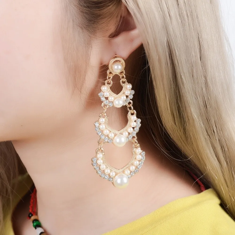 Indian Wedding Earring Chandelier Hanging Long Earrings Gold-Color Multilayer Imitation Pearl Earings Fashion Jewelry Brincos
Indian Wedding Earring Chandelier Hanging Long Earrings Gold-Color Multilayer Imitation Pearl Earings Fashion Jewelry Brincos