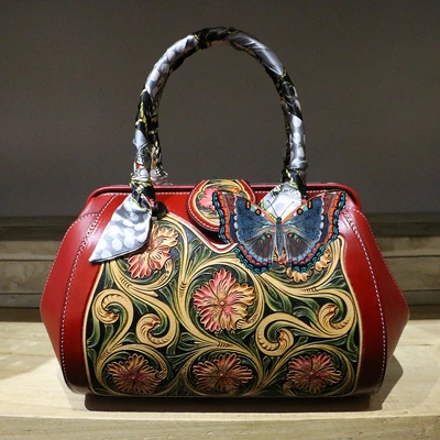 Italian custom logo private wholesale genuine leather tote shoulder satchel handle bags lady genuine leather material from Italy
Italian custom logo private wholesale genuine leather tote shoulder satchel handle bags lady genuine leather material from Italy
