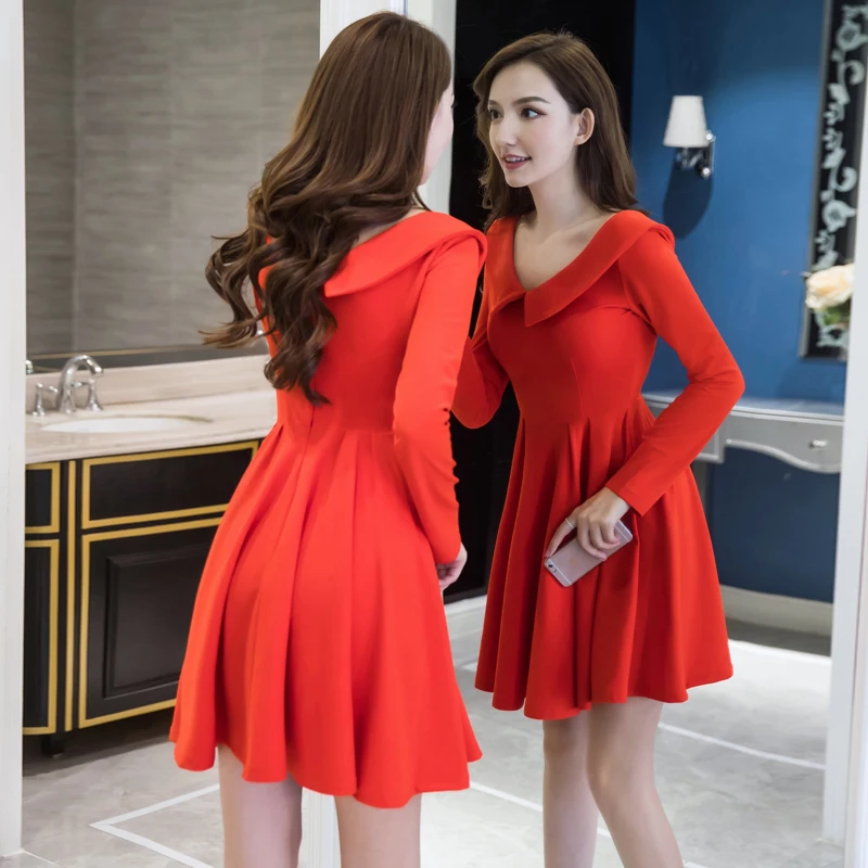 Vintage Backless Deep V-Neck Long Sleeve Dress Women 2018 Autumn Winter Office Work Ladies Vestido Vogue Slim Bandage Dresses
Vintage Backless Deep V-Neck Long Sleeve Dress Women 2018 Autumn Winter Office Work Ladies Vestido Vogue Slim Bandage Dresses