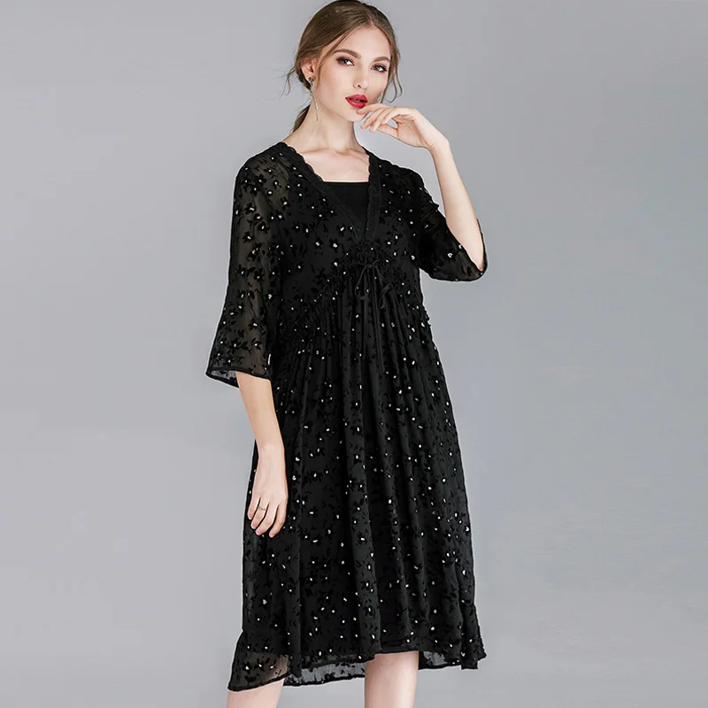 Women's Loose Fashion Slim V Neck Bandage Chiffon Dresses High Waist Casual Elegant Dress Two Piece Silver Point Spring Dress
Women's Loose Fashion Slim V Neck Bandage Chiffon Dresses High Waist Casual Elegant Dress Two Piece Silver Point Spring Dress