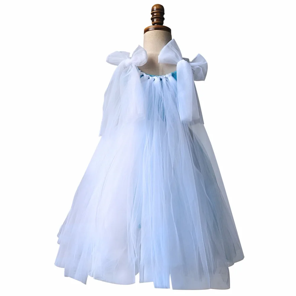 4587402429_859021308