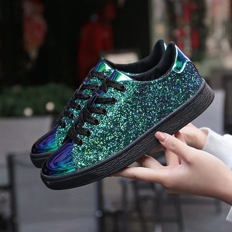 Casual Womens Sneakers 2019 Brand Luxury Glitter Shinny Bling Women Flats Shoes fashion lady Ballet Flats Glossy Sneakers
Casual Womens Sneakers 2019 Brand Luxury Glitter Shinny Bling Women Flats Shoes fashion lady Ballet Flats Glossy Sneakers