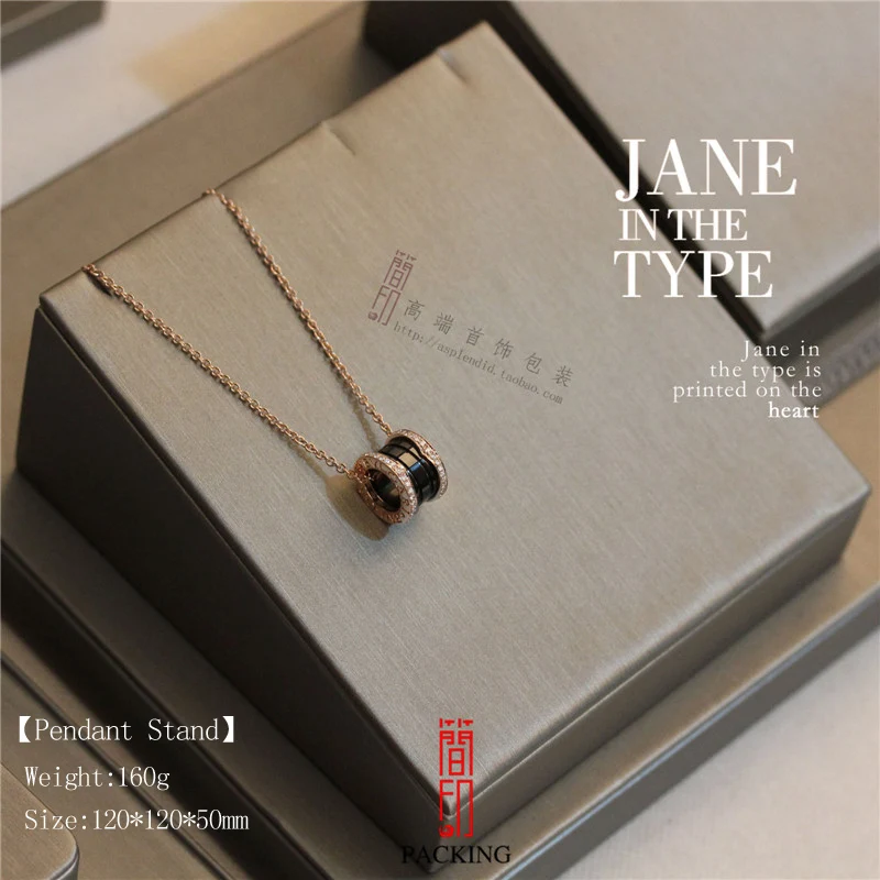 High Quality Necklace Display stand Jewelry display props for couple pendants to display the display rack for jewellery
High Quality Necklace Display stand Jewelry display props for couple pendants to display the display rack for jewellery