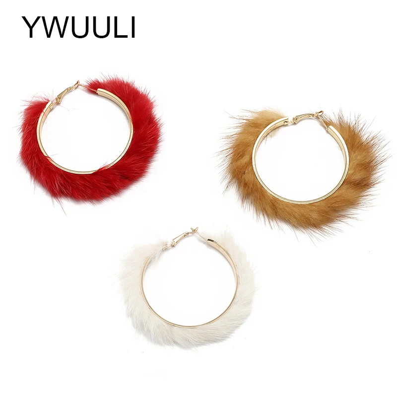 YWUULI Korean Trendy Aros Mink Fur Earrings for Women Big Geometric Round Circle Hoop Earring Pendientes Jewelry Brincos XR1351
YWUULI Korean Trendy Aros Mink Fur Earrings for Women Big Geometric Round Circle Hoop Earring Pendientes Jewelry Brincos XR1351