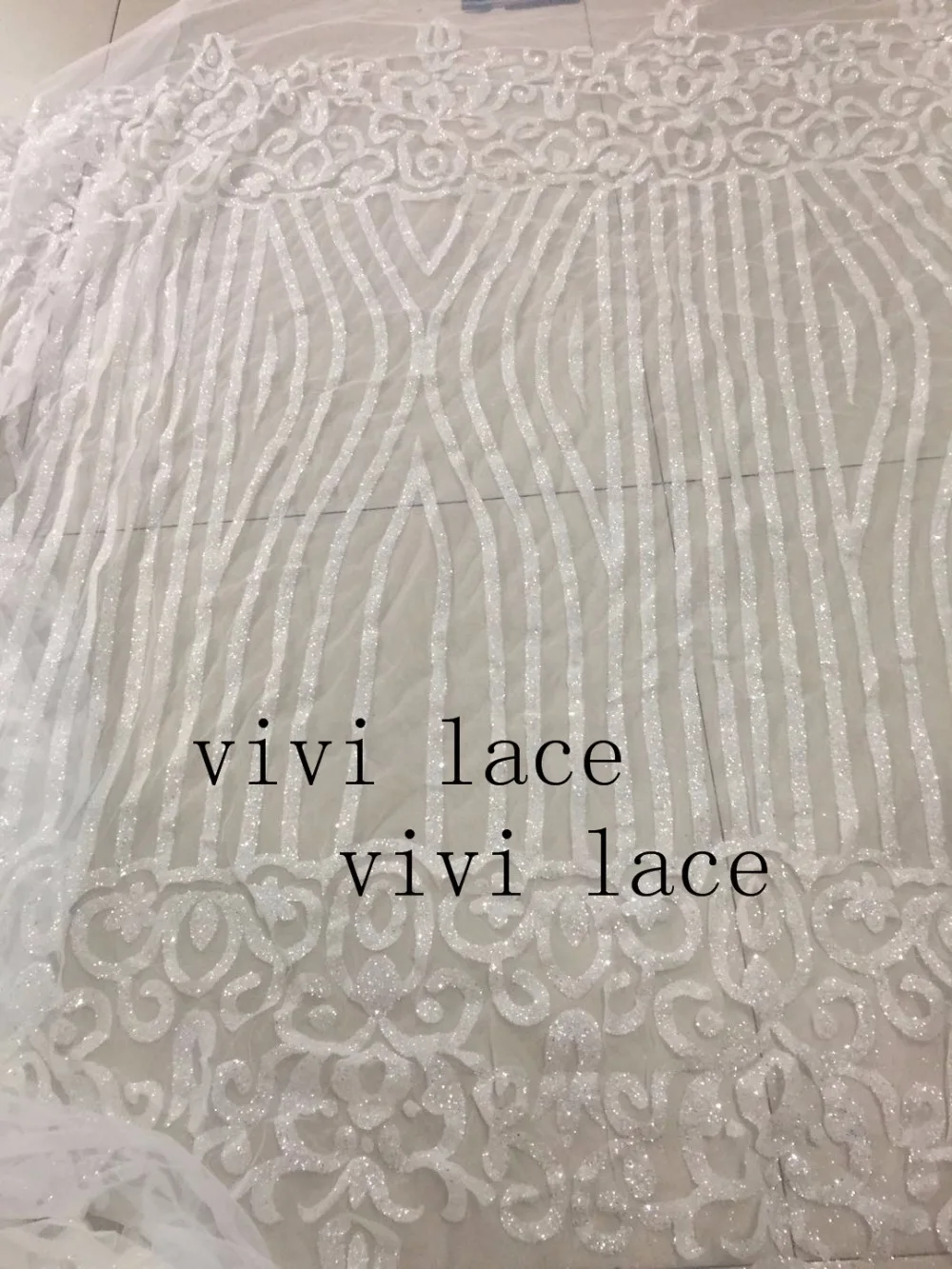 5yards/abg A117# crystal clear Glitter tulle mesh hand print lace fabric for sawing wedding bridal /evening dress
5yards/abg A117# crystal clear Glitter tulle mesh hand print lace fabric for sawing wedding bridal /evening dress